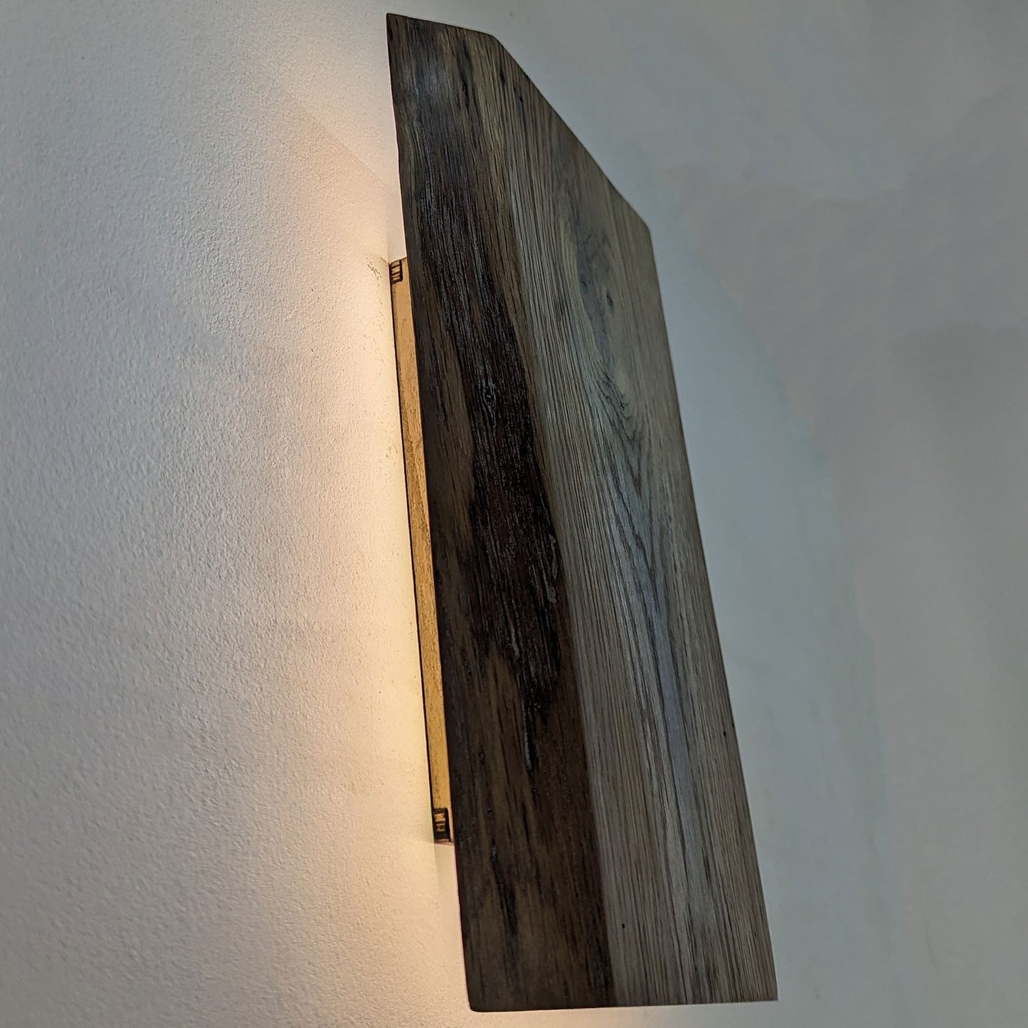 Applique murale bois massif lumière indirecte 30 cm